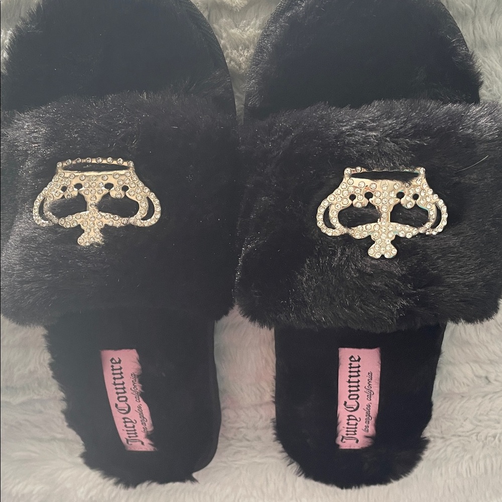 Juicy Couture Black and Pink Faux Fur Slippers